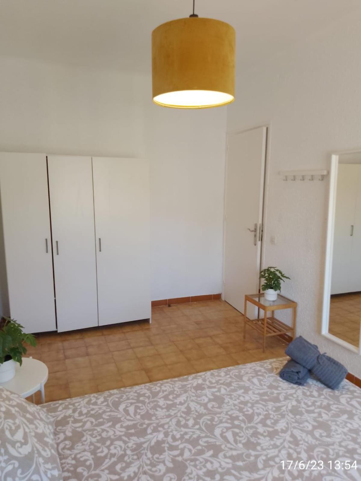 Apartament Ronda Barcelona Zewnętrze zdjęcie