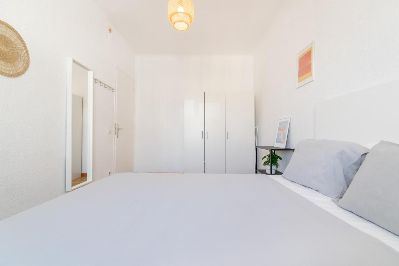 Apartament Ronda Barcelona Zewnętrze zdjęcie